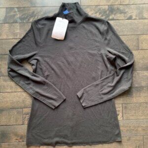 Kit and Ace Upgrade Turtleneck Top - new with tags